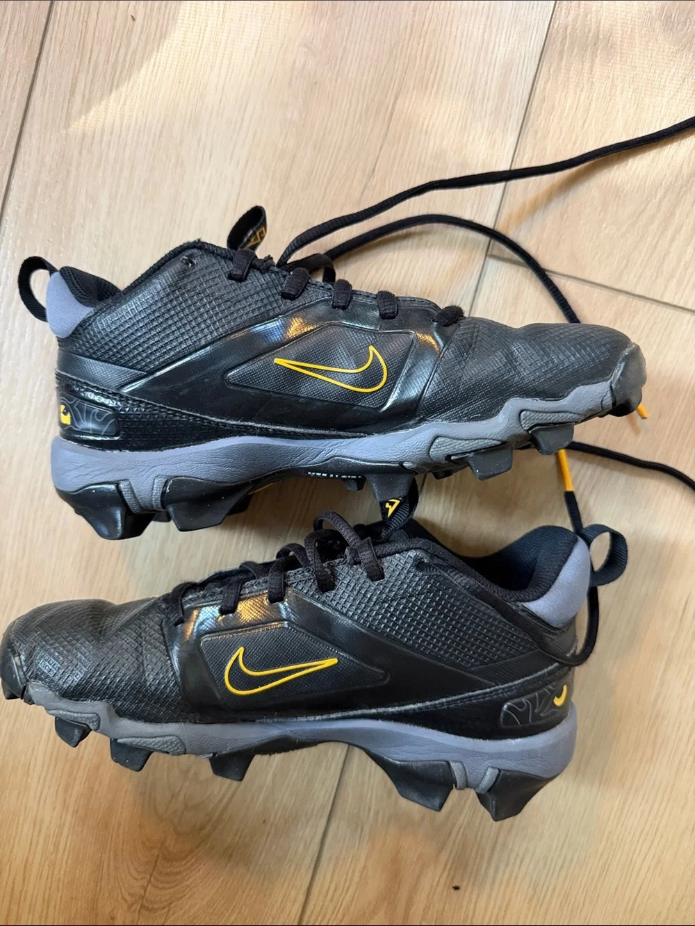 Nike kids cleats